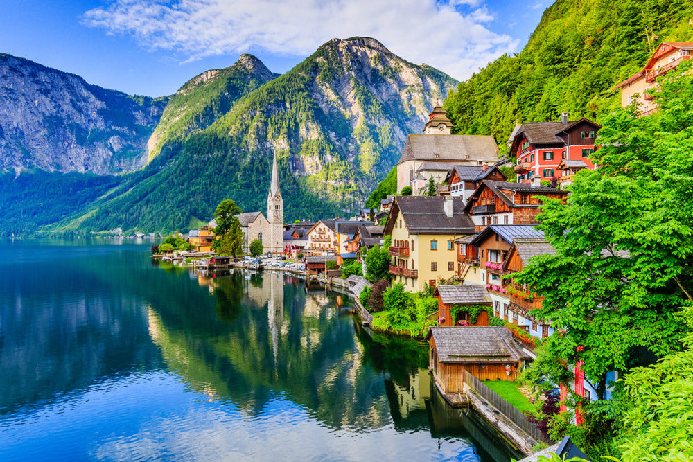 HelloAustria.com Domain Name for Austria